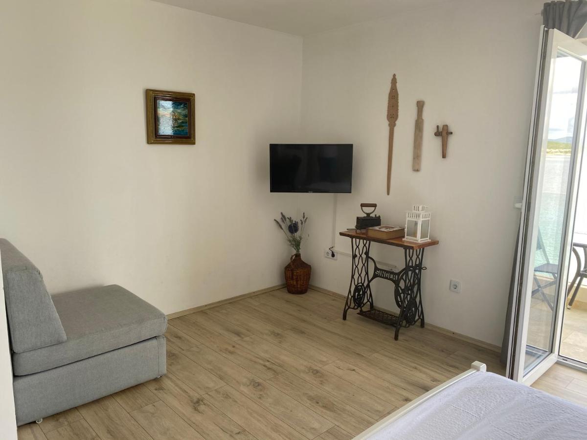 Apartment Danica Murter *